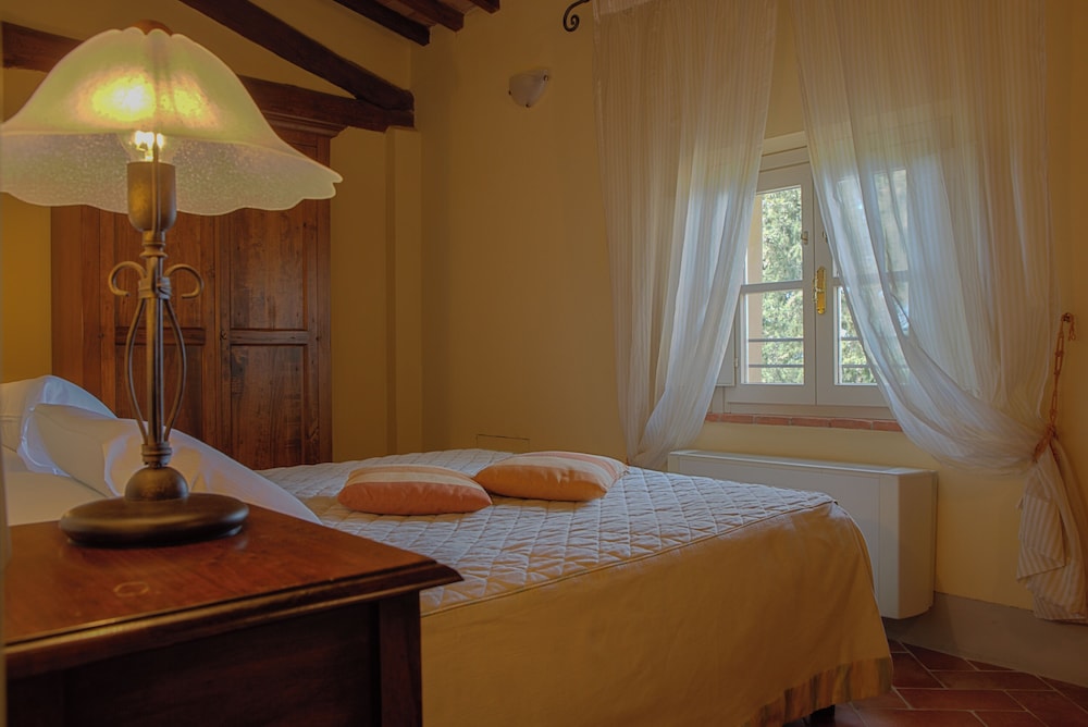 Borgo di Colleoli Resort 30/76