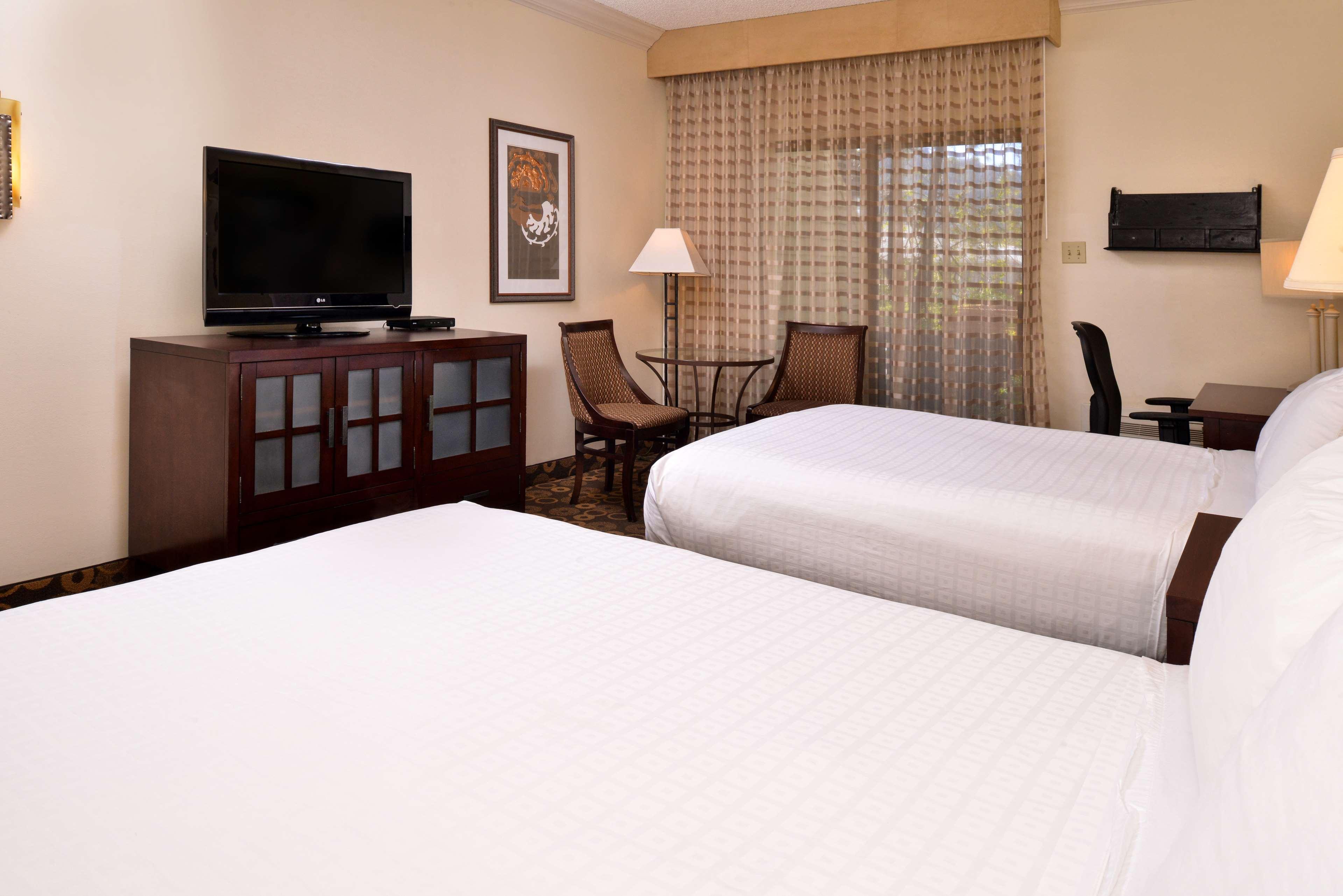 Room, 2 Double Beds, Accessible