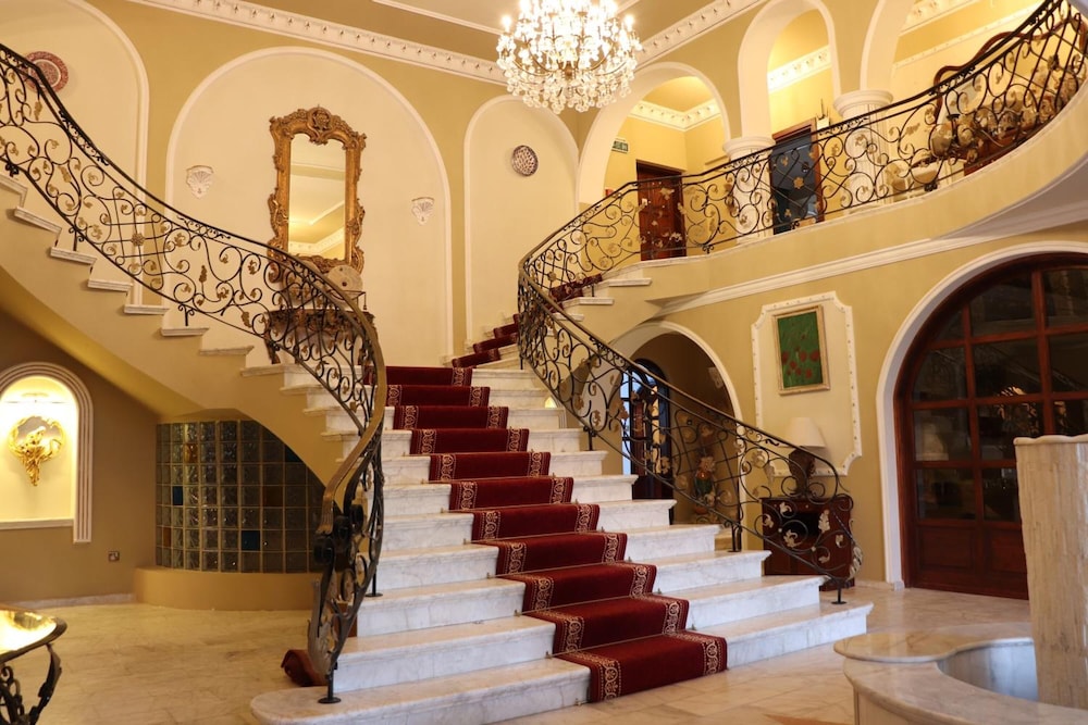 Meryems Hotel 7/41