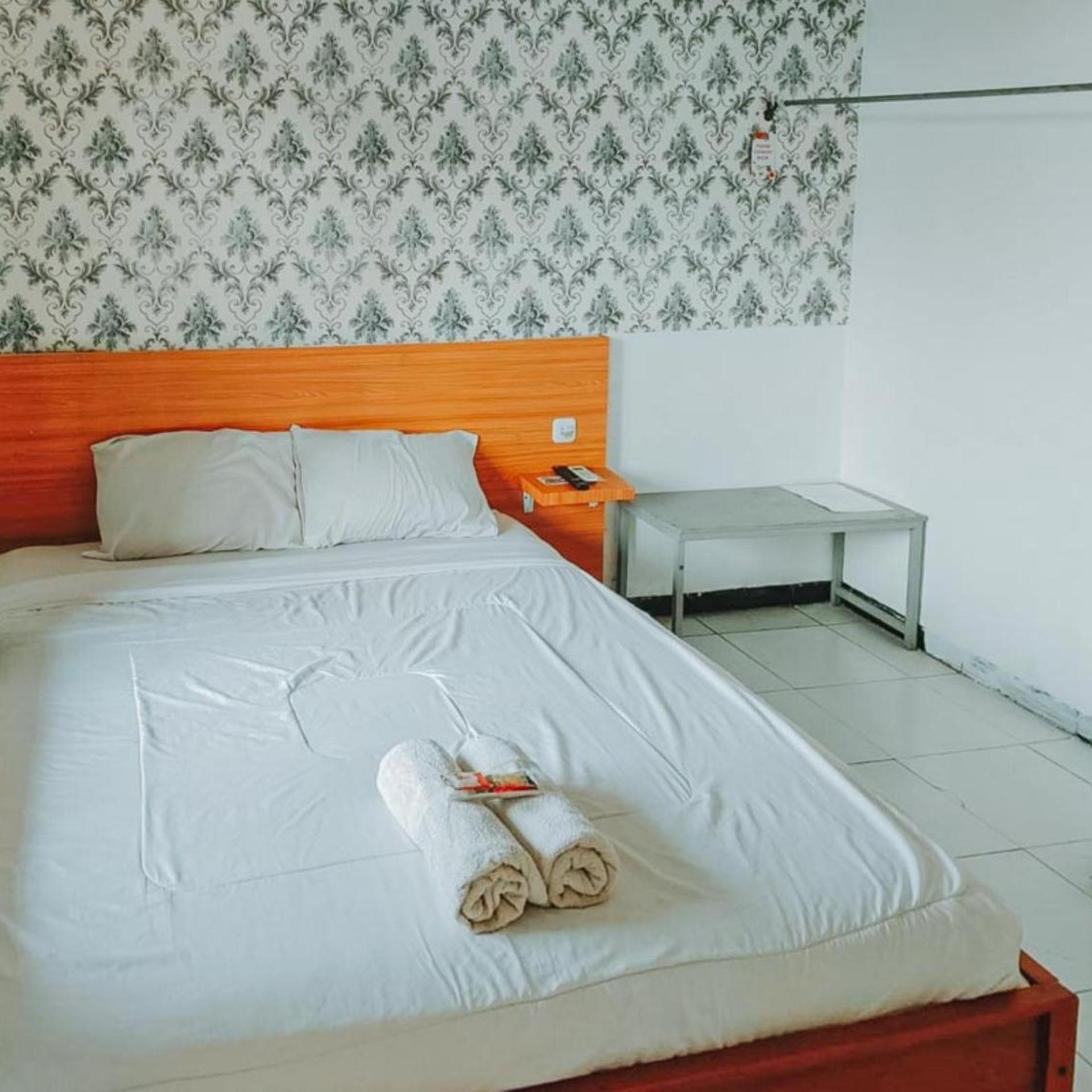 OYO 3895 D'Luck Homestay 10/37