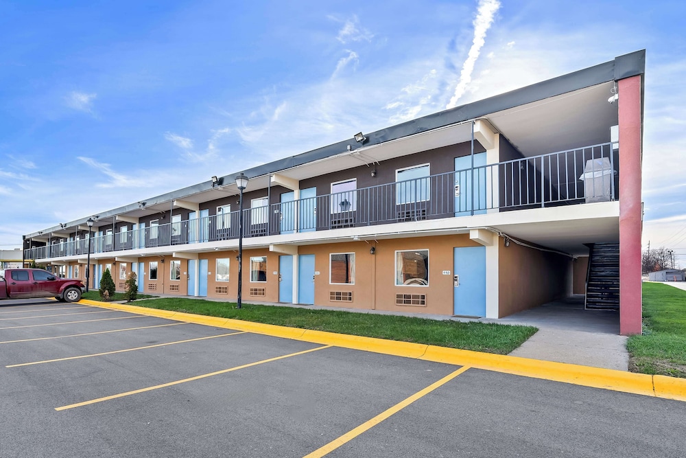 Americas Best Value Inn Danville, IL 44/50