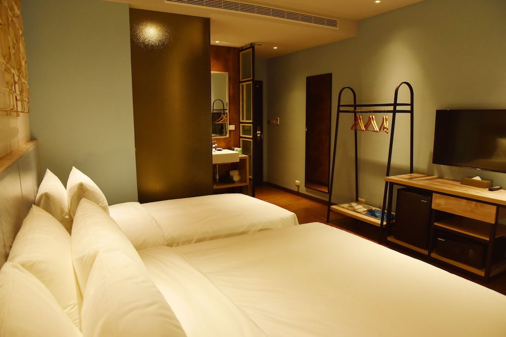 غرفة سوبيريور ثلاثية بسرير كوين وسرير فردي، Somer Hotel 3/4