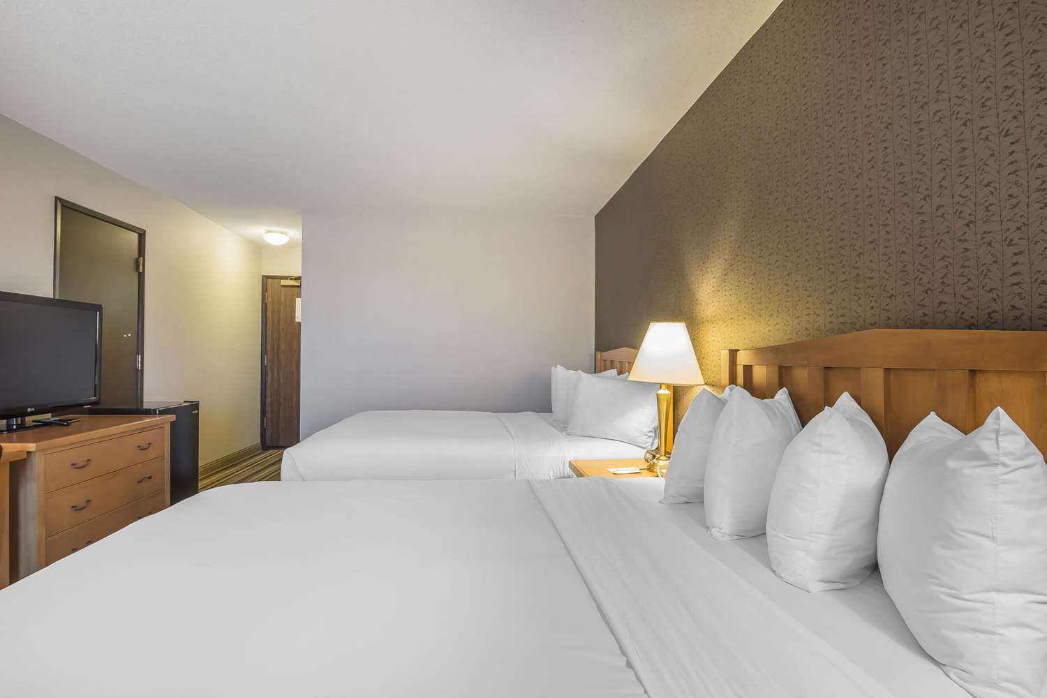 room, 2 queen beds