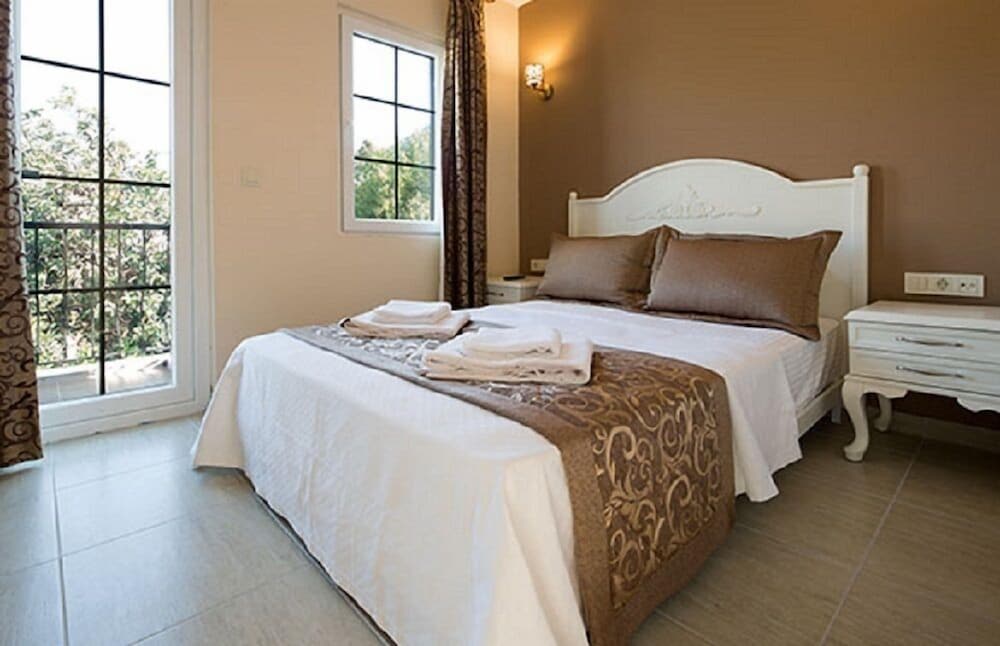 ROOM, DOUBLE BED, GARDEN VIEW