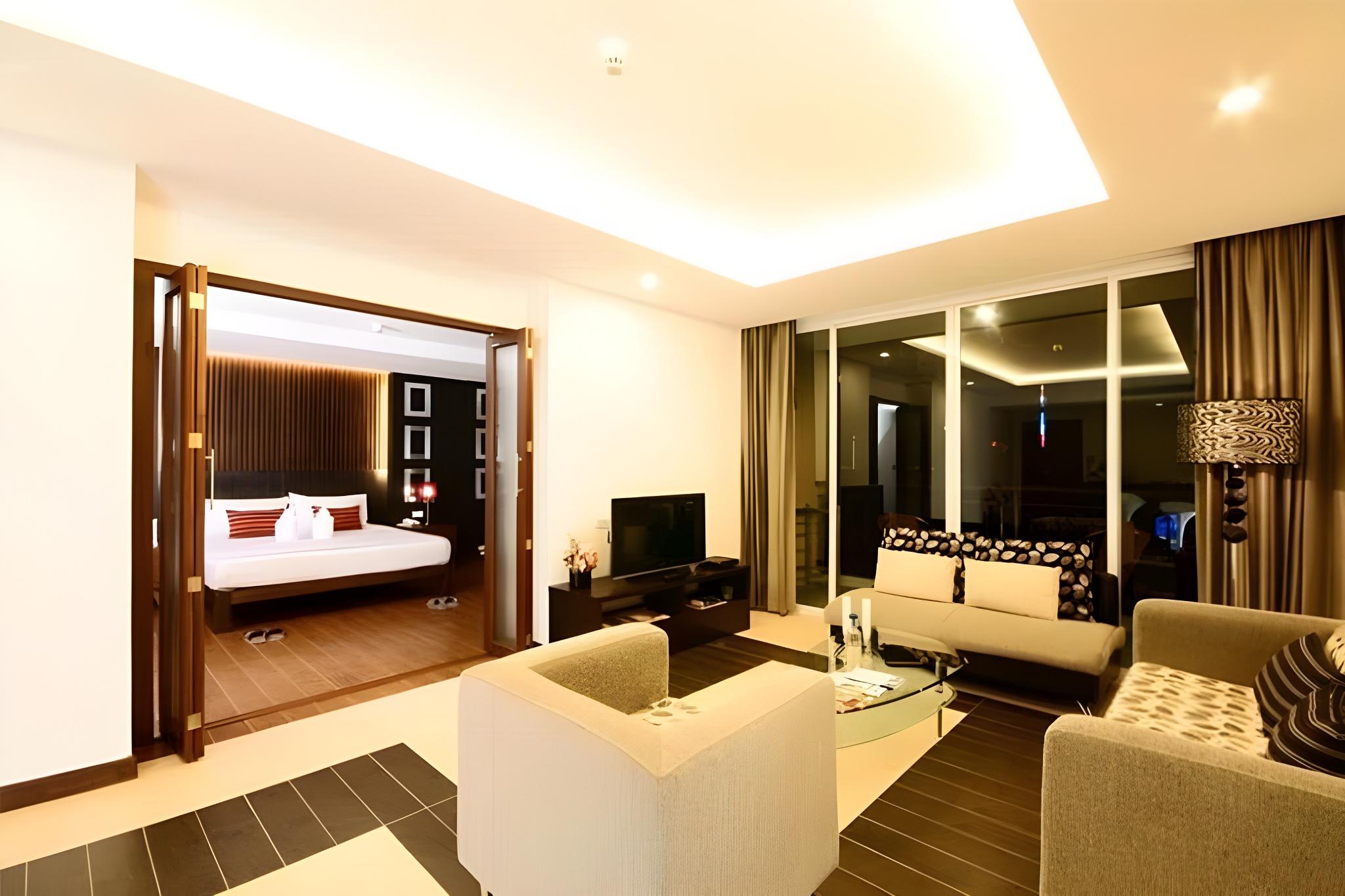 1 Bedroom, Junior Suite, Living Area