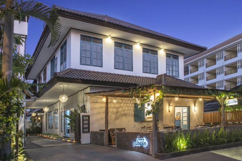 Sanur House 4/68