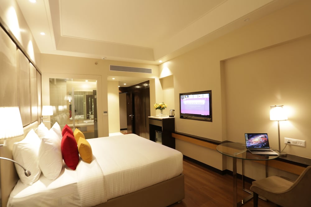 The Vaishno Devi Sarovar Portico Katra 37/66