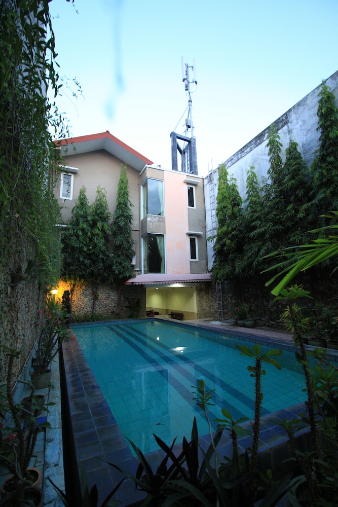 Sanur Ayu Hotel 10/39