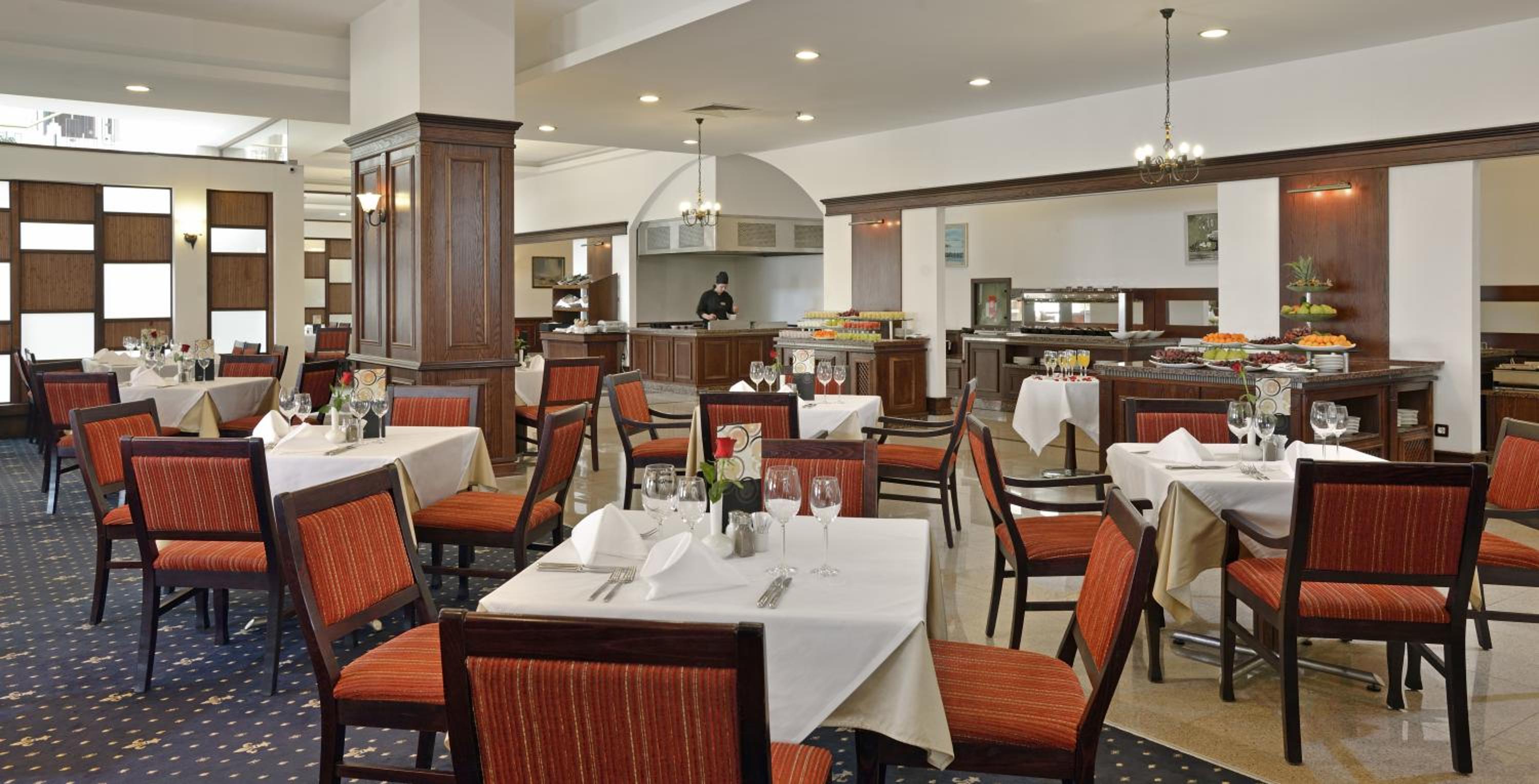 Melia Grand Hermitage 55/81