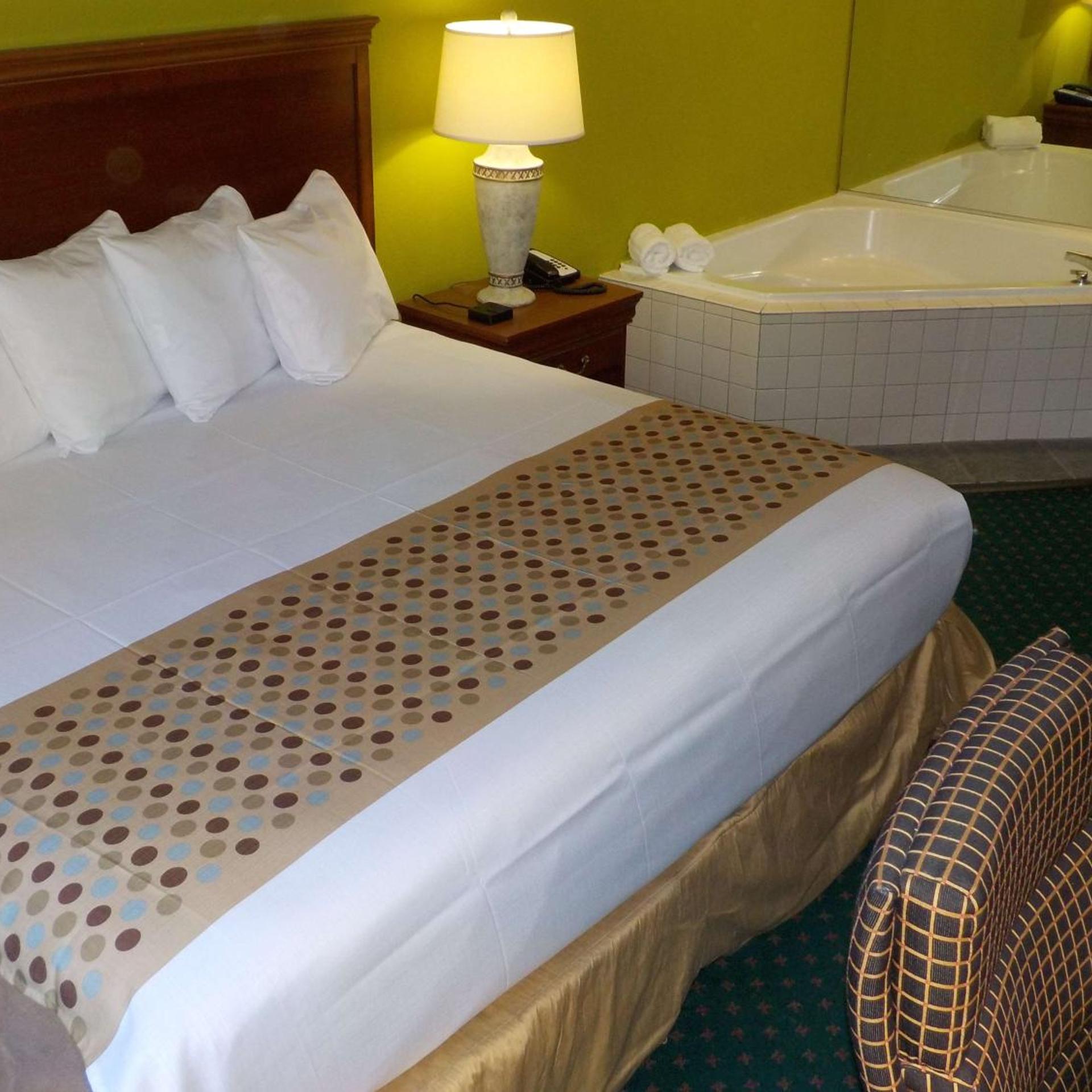 Sonesta Essential Augusta 8/16