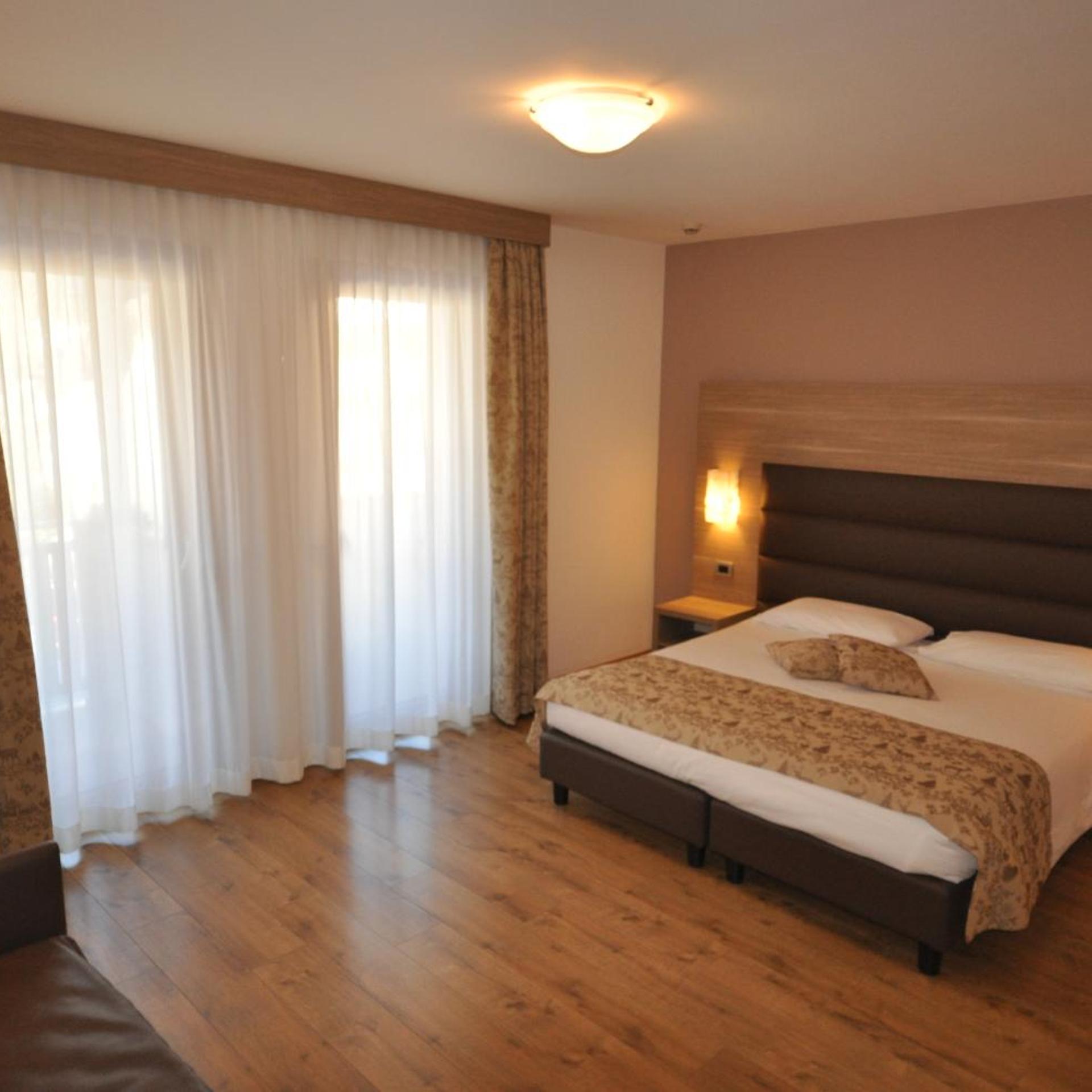 HOTEL SELECT 14/59