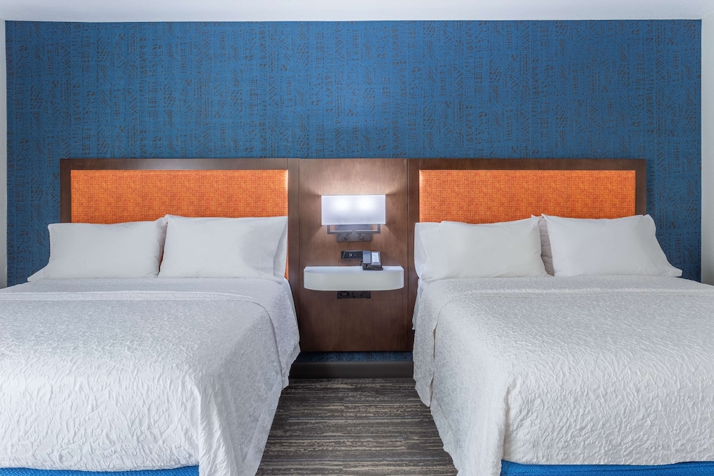 Hampton Inn Sioux Falls 13/52
