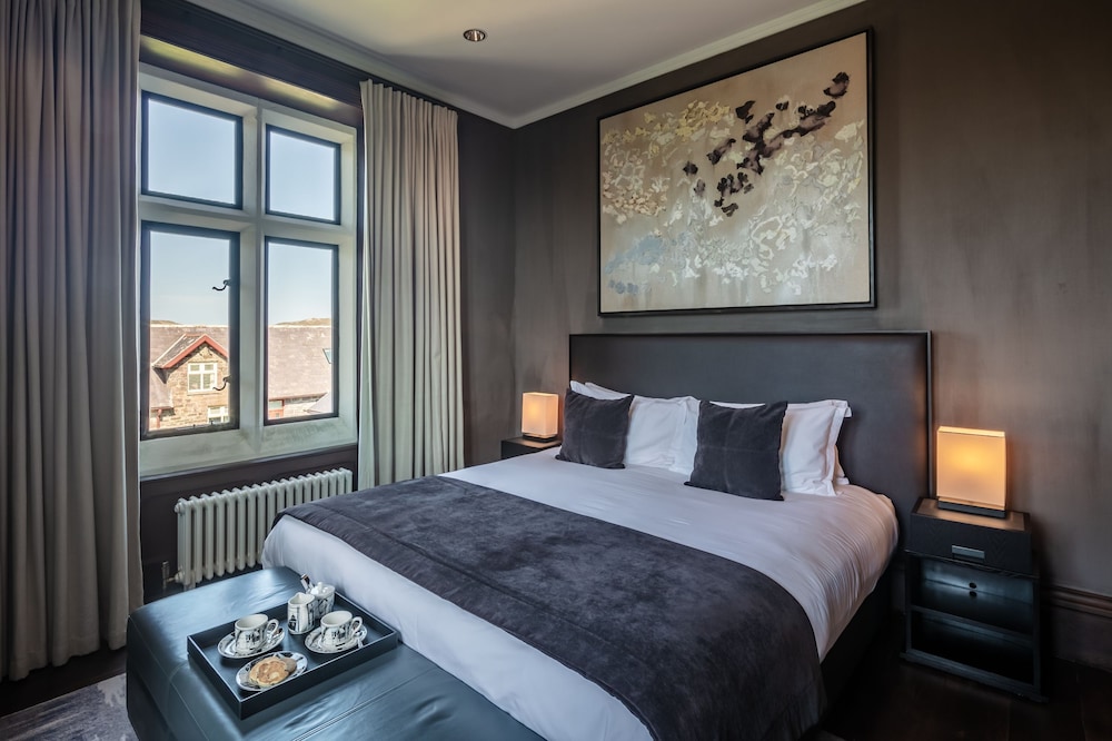 Penrhiw Hotel 14/50