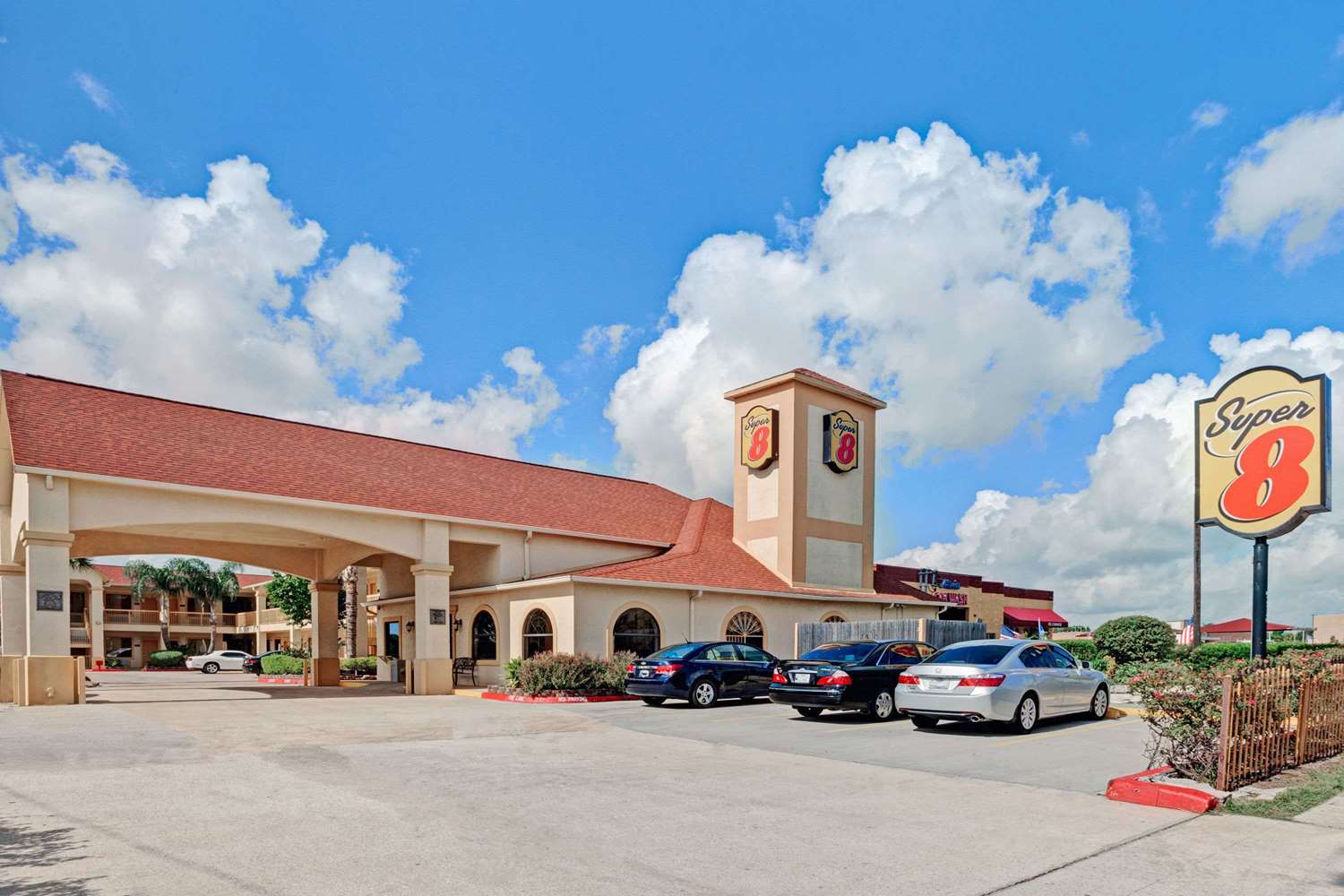 Super 8 by Wyndham Houston Hobby Airport South 5/10