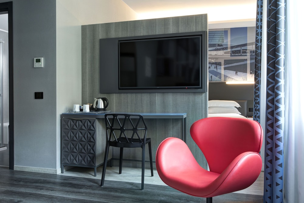 iQ Hotel Milano 42/50