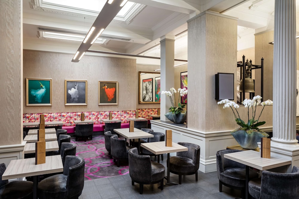 Radisson Blu Hotel London Euston Square 50/62