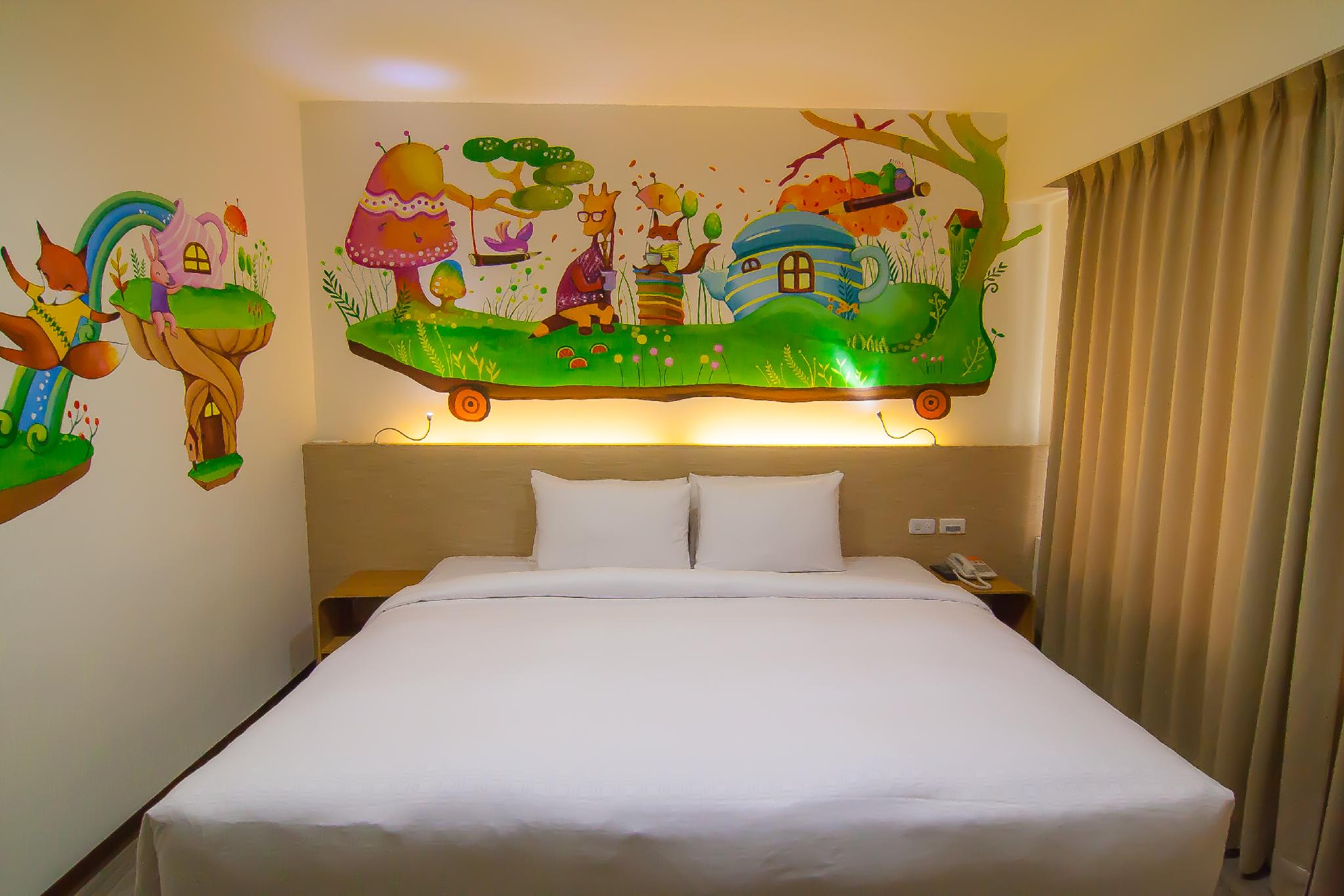 Room, King Bed