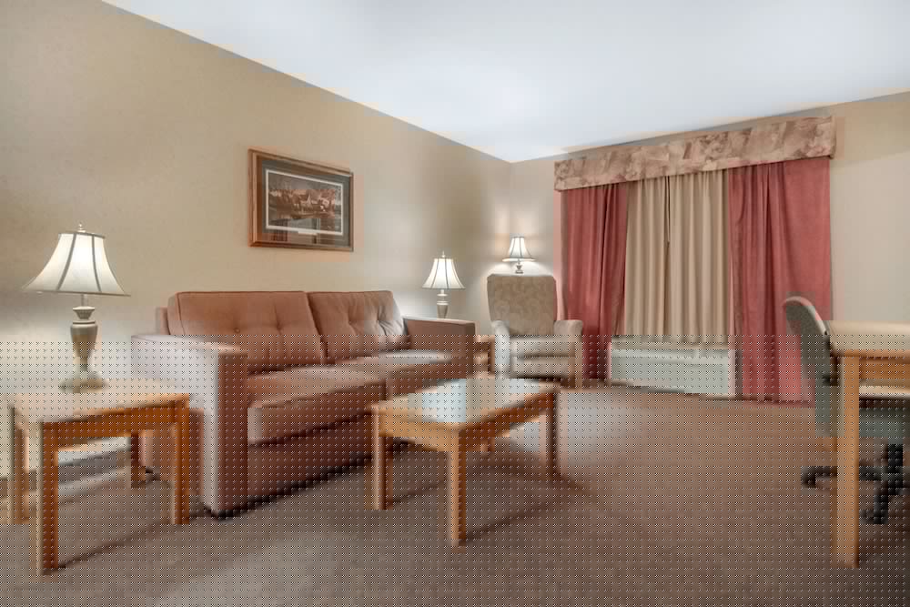 Norfolk Lodge Suites Ascend Hotel Collection 19/32