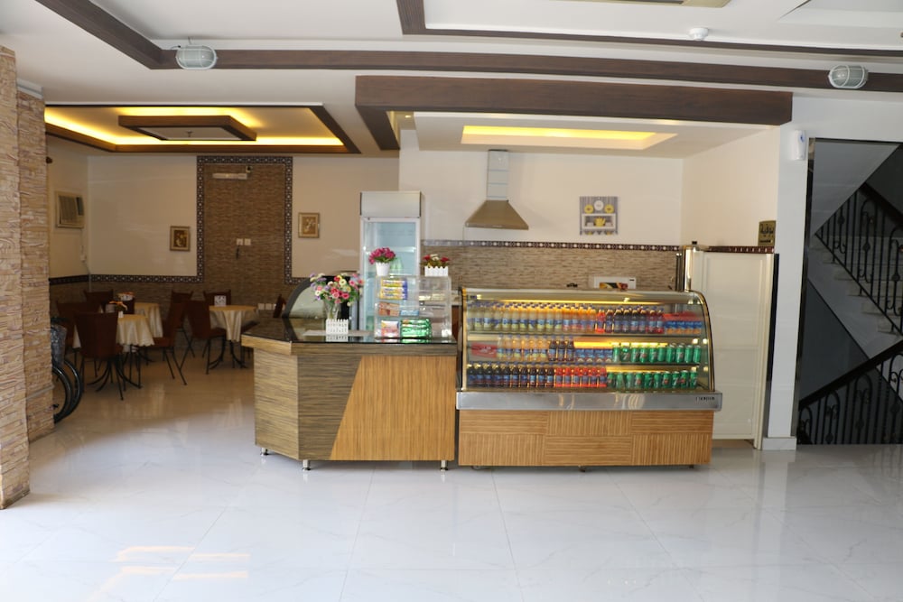 العلياء(Al Alya Hotel Rooms and Suites) 6/19