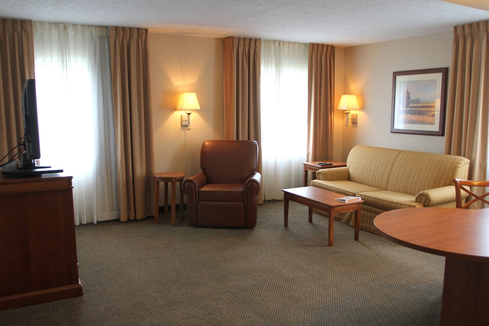 Candlewood Suites Indianapolis Downtown Medical District 38/73
