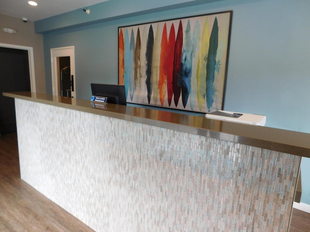 Wave Street Inn 5/41