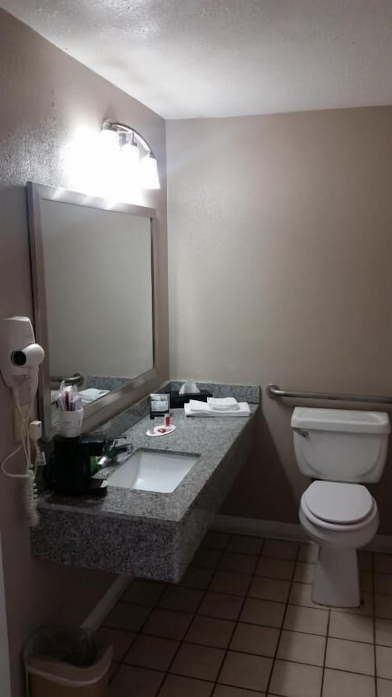 Studio6 Suites Opelousas, LA 51/55