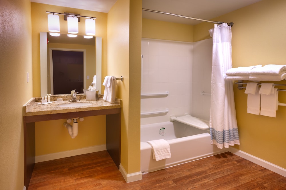 Towneplace Suites By Marriott Dickinson 14/47