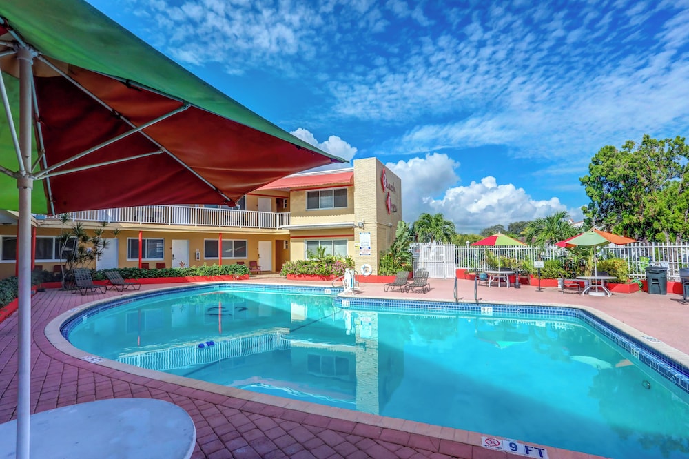 Beach and Town Motel 29/50