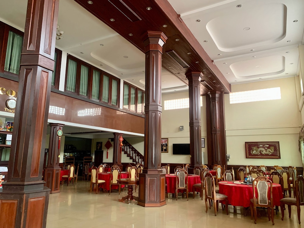 Sengkeo Hotel 45/50