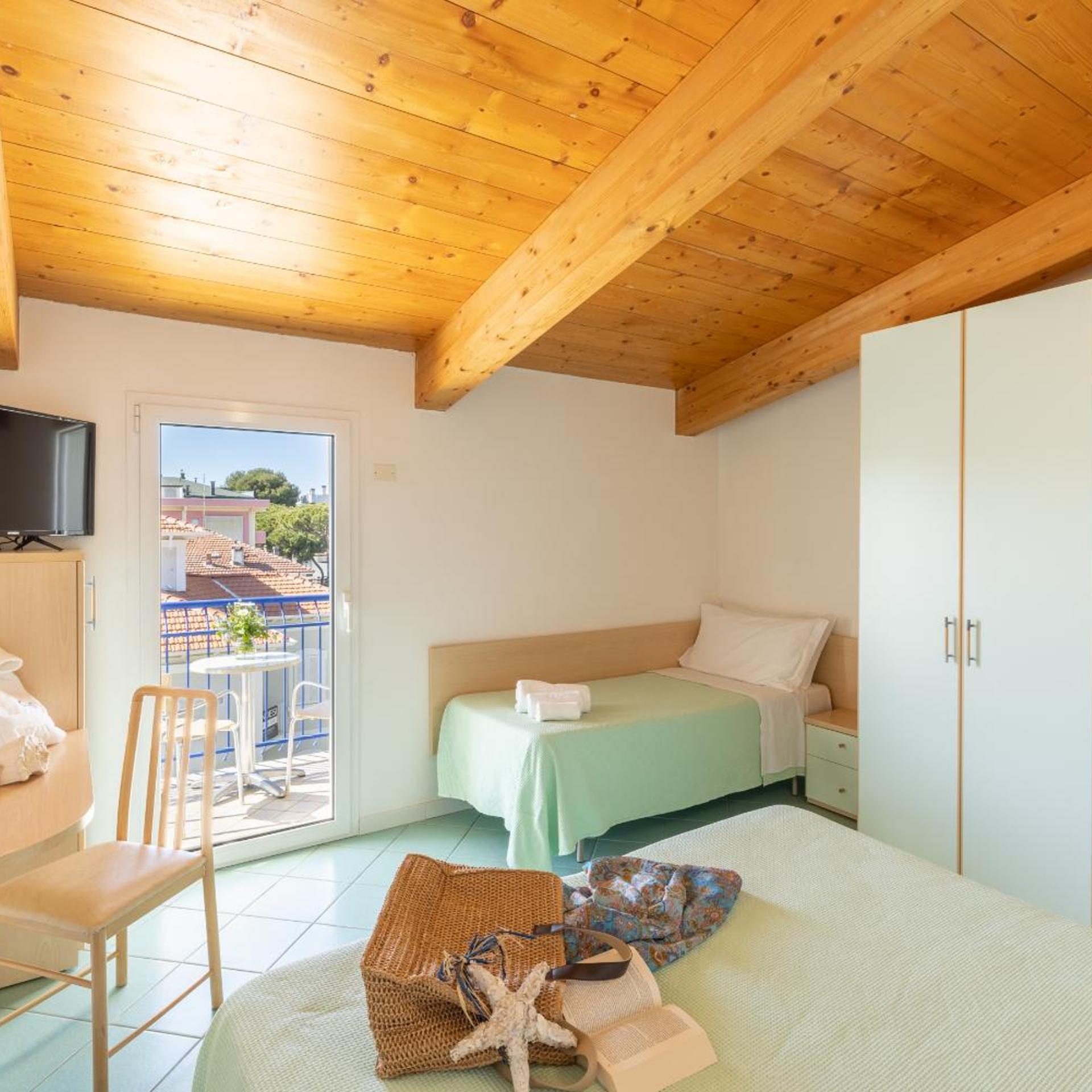 Hotel Caprice 30/50