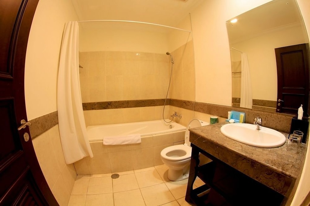 The Bellezza Suites Jakarta 49/50