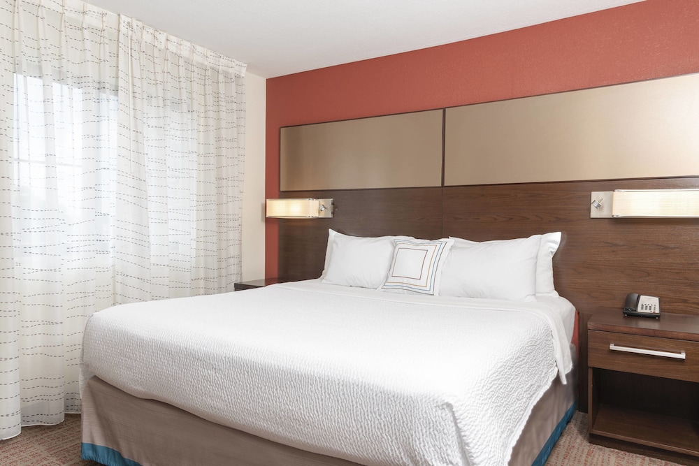 RESIDENCE INN AKRON SOUTH/GREEN 11/52