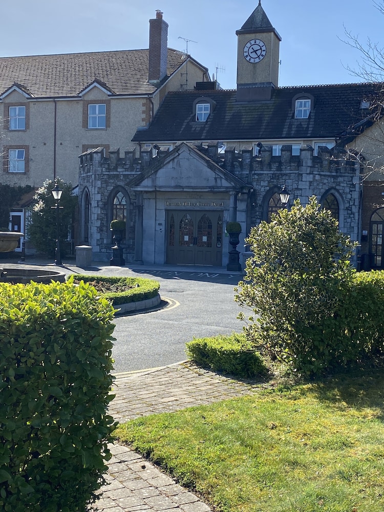 Abbey Court 57/61