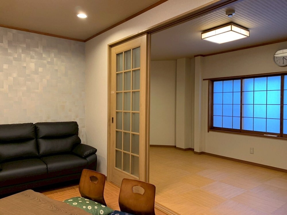 Hotel Tsukushi 27/50