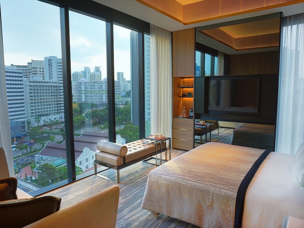 INTERCONTINENTAL SINGAPORE ROBERTSON QUAY 23/78