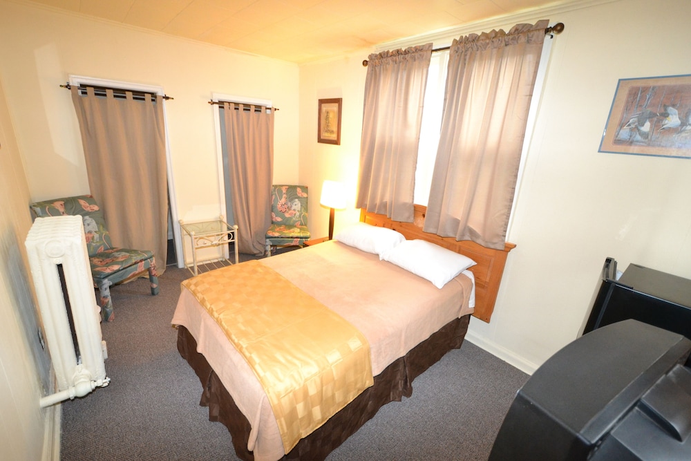 Perfect Stay Inn & Suites 26/49