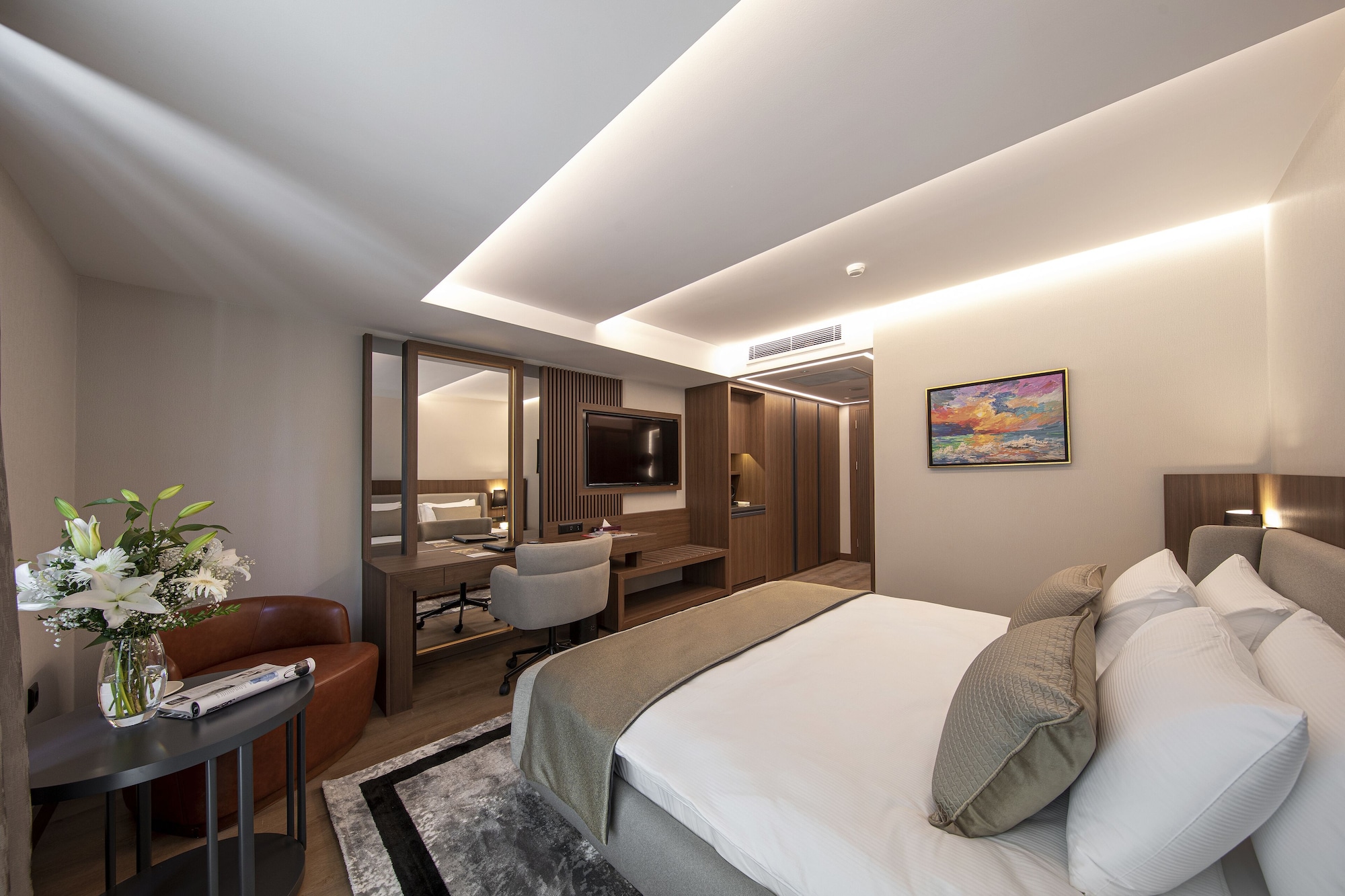 DELUXE, DOUBLE BED