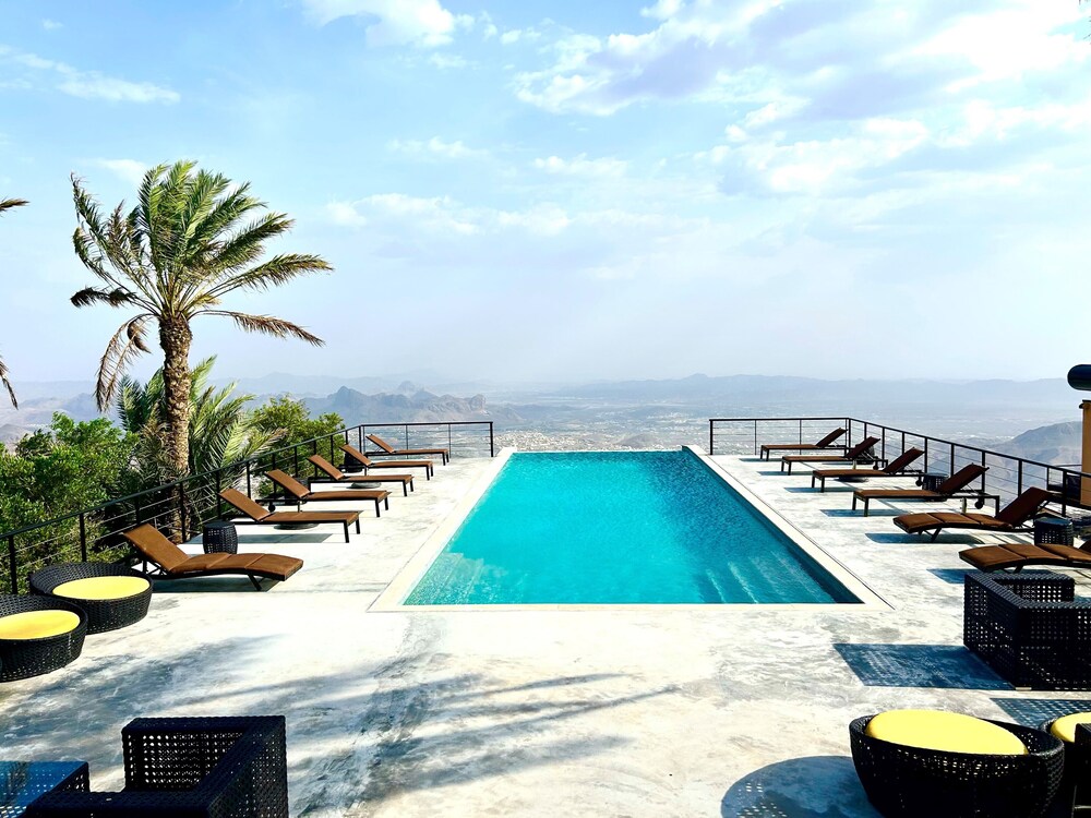 The View Oman 43/54