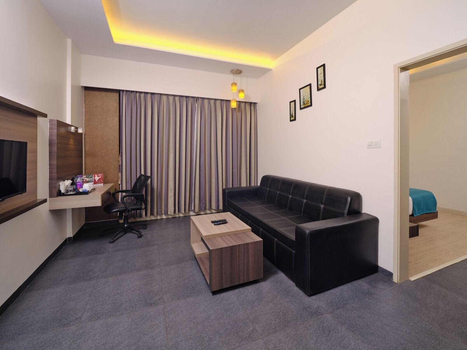 Pride Biznotel Manjusar (ex Mango Hotels Tansha Regal) 28/50
