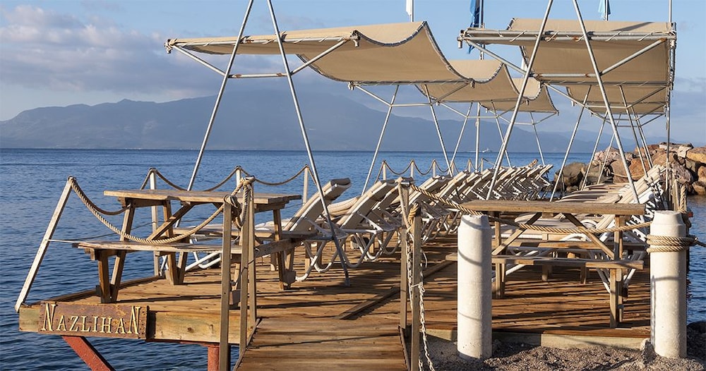 Assos Nazlihan Hotel 73/77