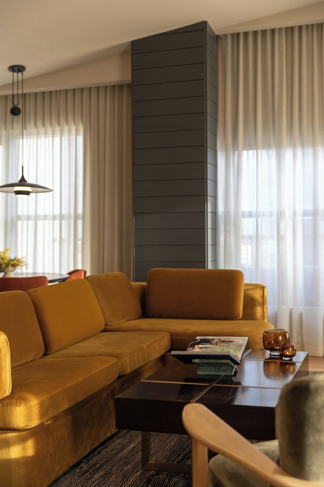 Hutton Hotel Nashville 35/48
