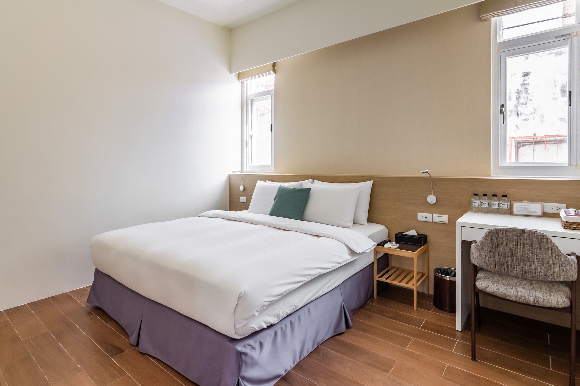 SUPERIOR, DOUBLE BED