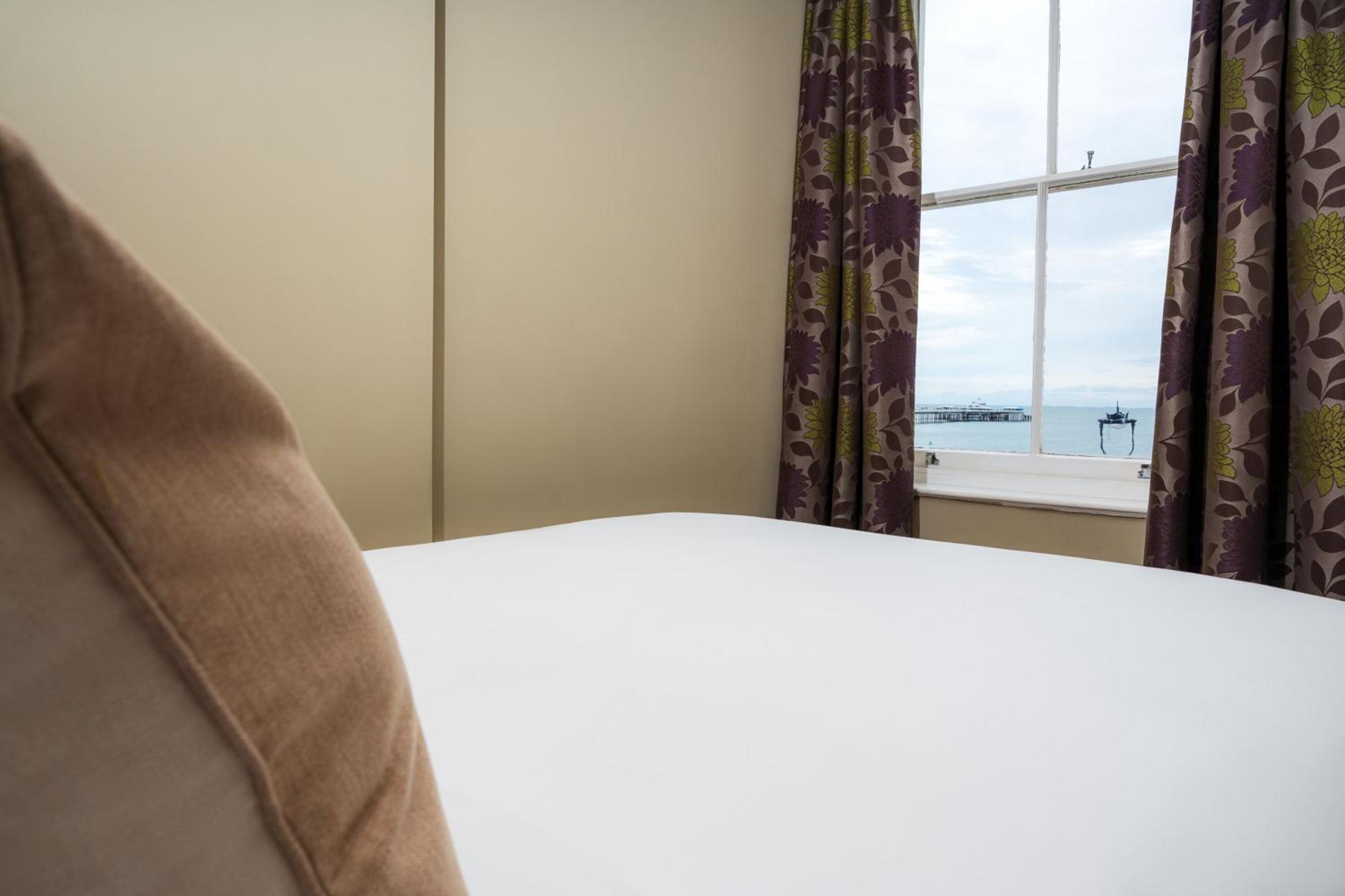 Esplanade Hotel Llandudno 27/53