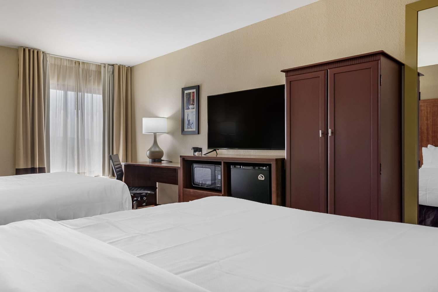 غرفة بسريرين مزدوجين، Comfort Inn Birmingham Homewood 2/4