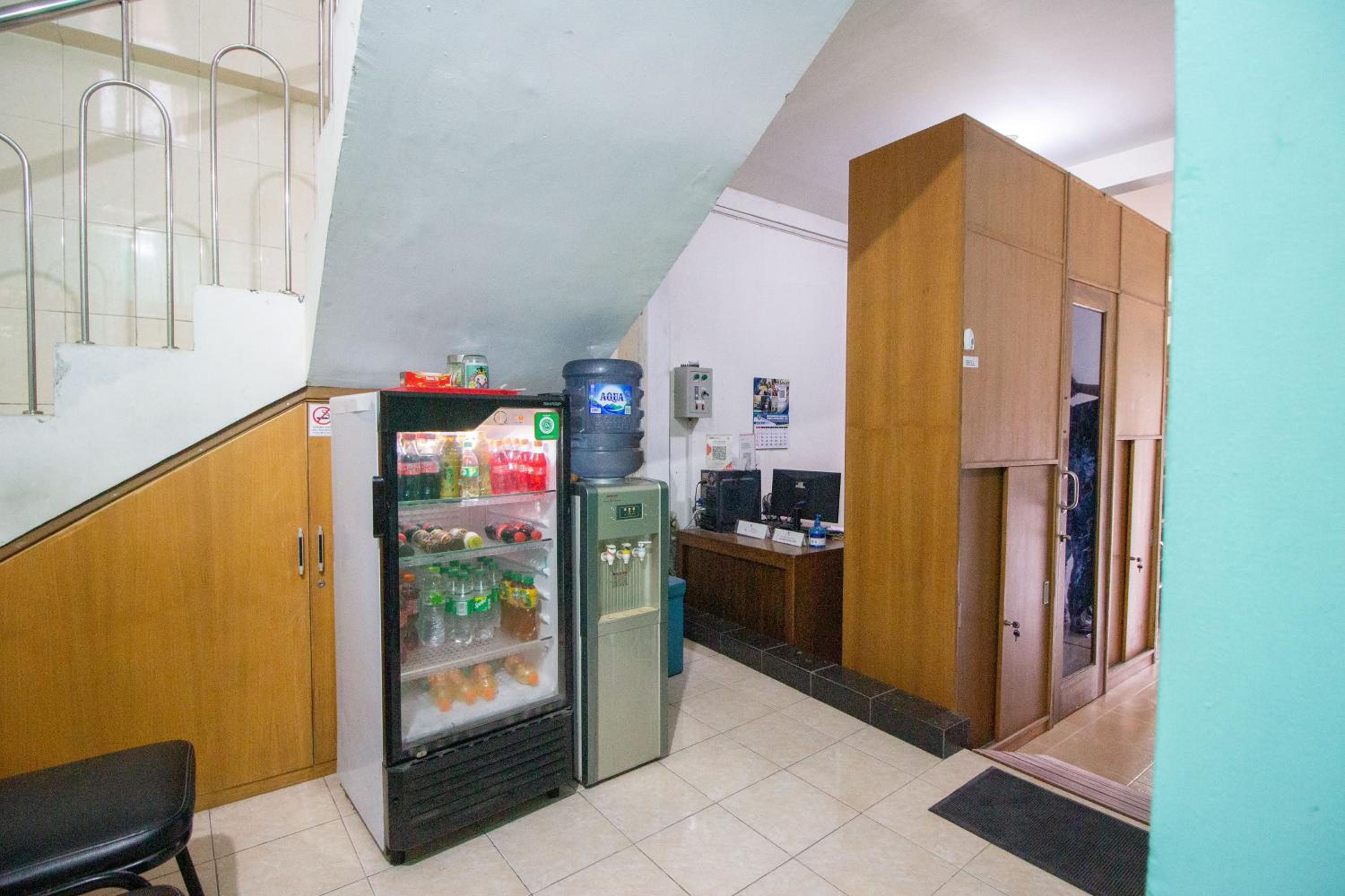 OYO 3707 Halona Guesthouse 9/50