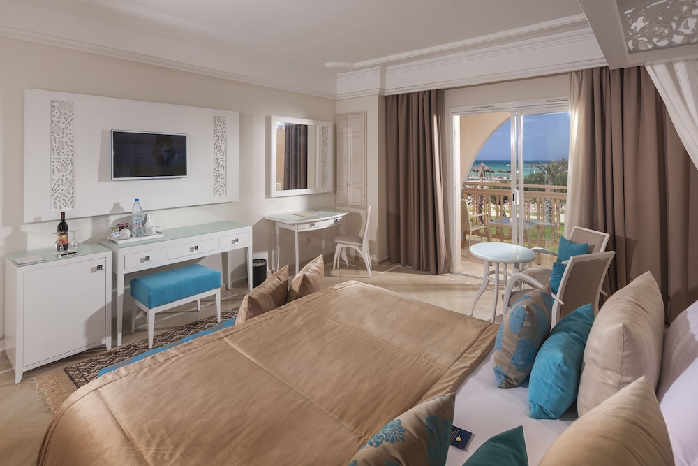 TUI BLUE Palm Beach Palace - Adults Only 11/50