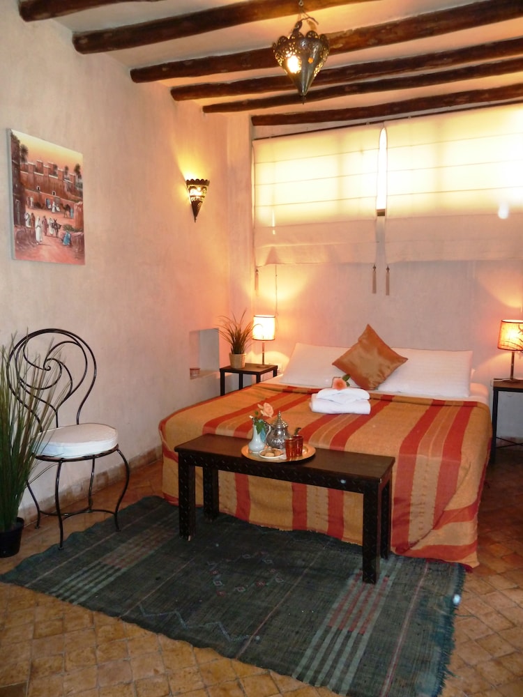 Riad Carina 52/75