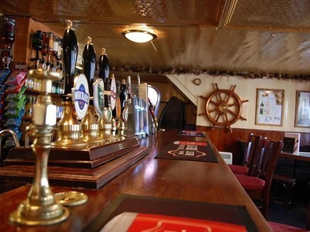 Fisherman's Tavern Hotel - Inn 19/33