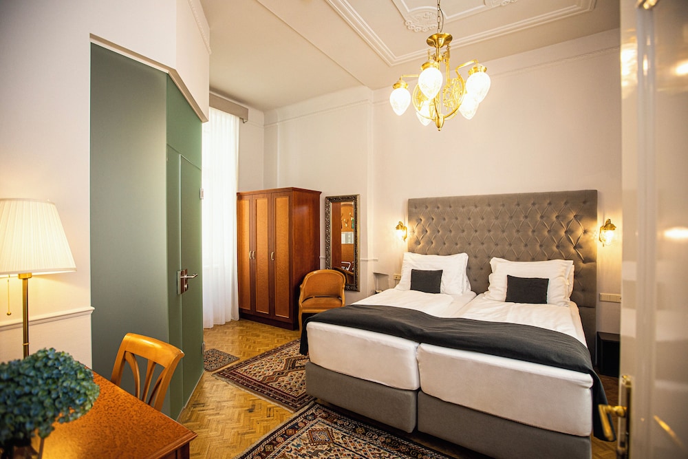 Boutique Hotel Nossek 15/50