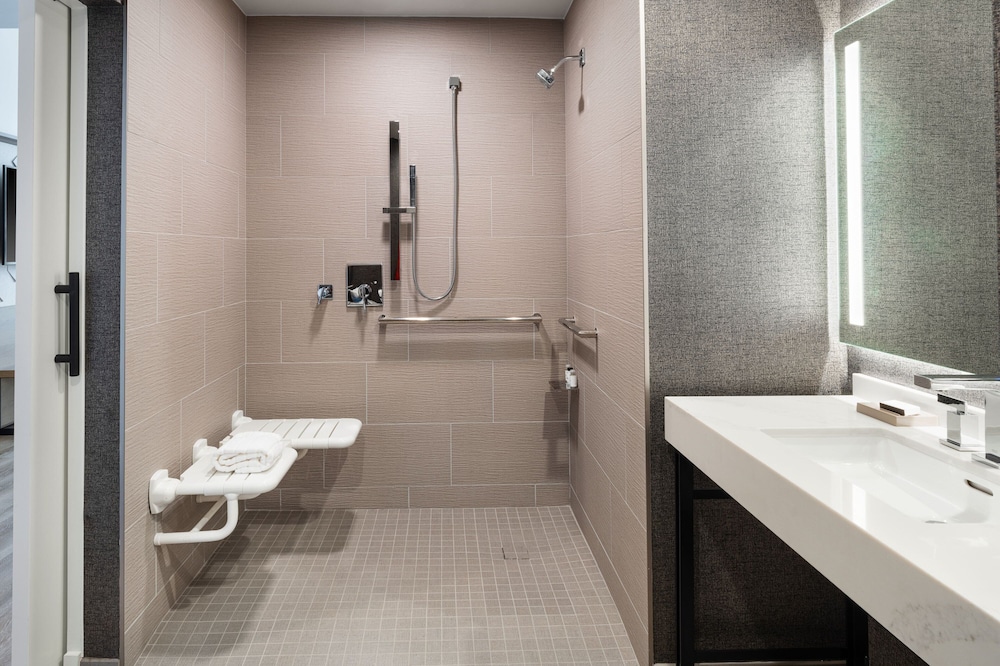 Sheraton Flowood The Refuge Hotel & Conference Center 13/65